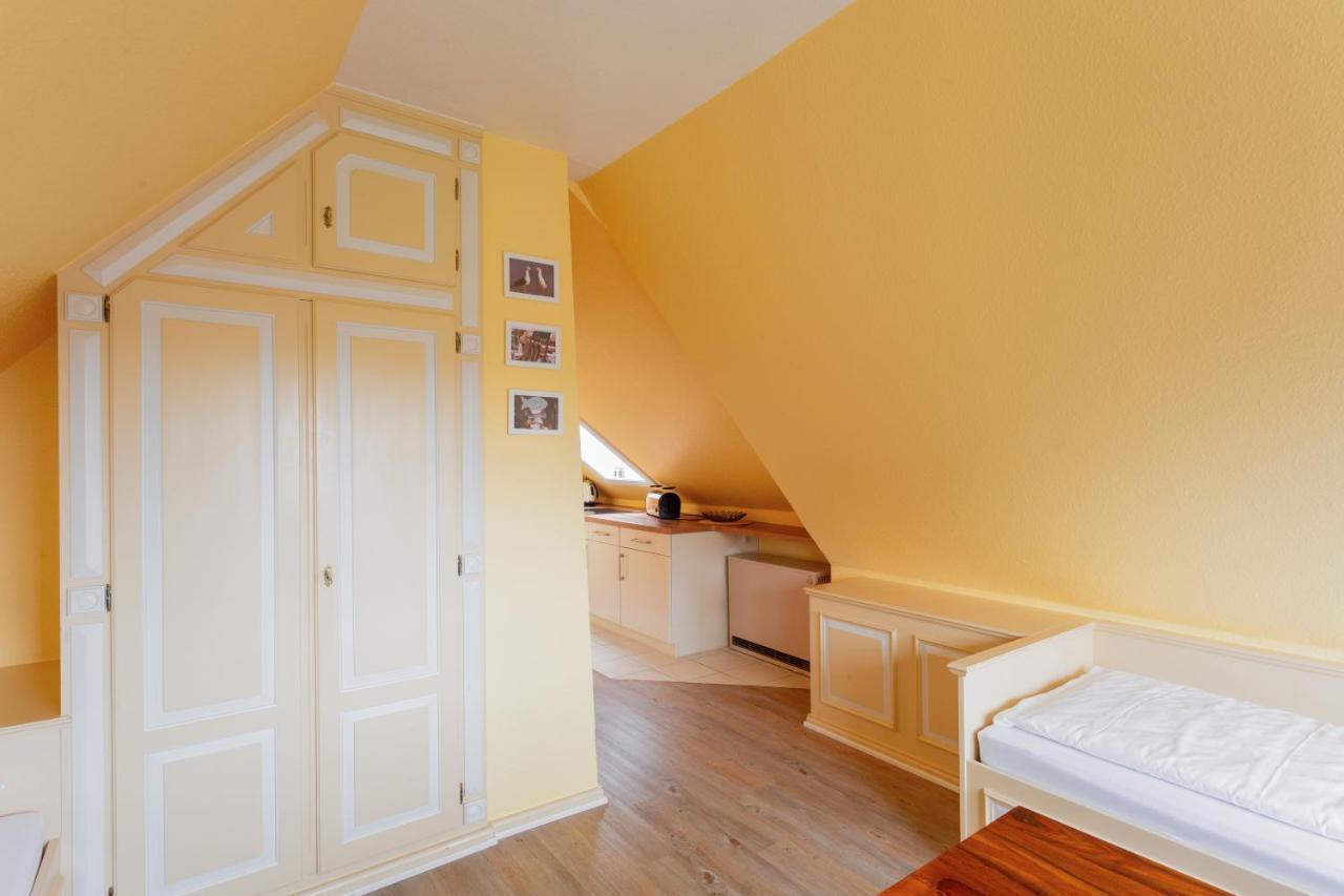 Priel-Hues Apartment Лист Екстериор снимка